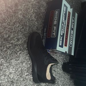 Non slip Skechers